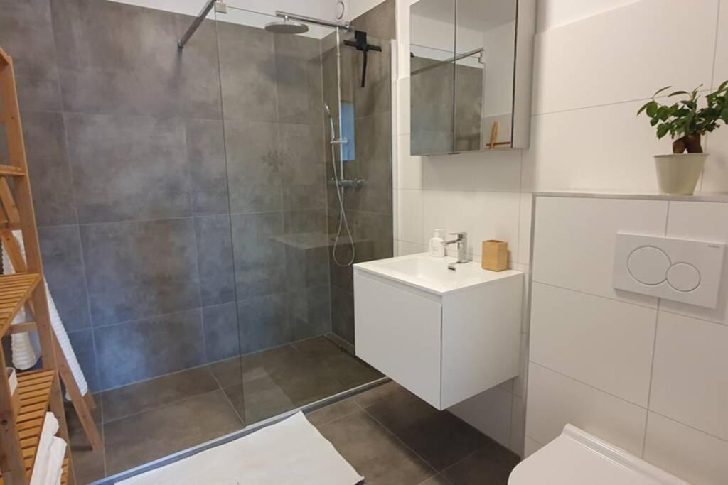 Bird'S Eye View 75 - 8Th Floor 3Br Apt. 100M2 Götzis Exterior foto